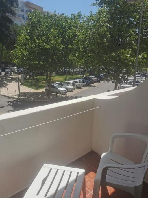 Appartamento Casa Girassol Old Town Albufeira Esterno foto