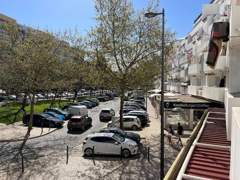 Appartamento Casa Girassol Old Town Albufeira Esterno foto